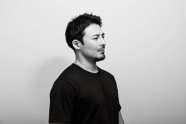 【前編】京都で培った「侍魂」で役者の道を突き進む！カナダで活躍中の役者嵯峨 裕次郎にインタビュー！